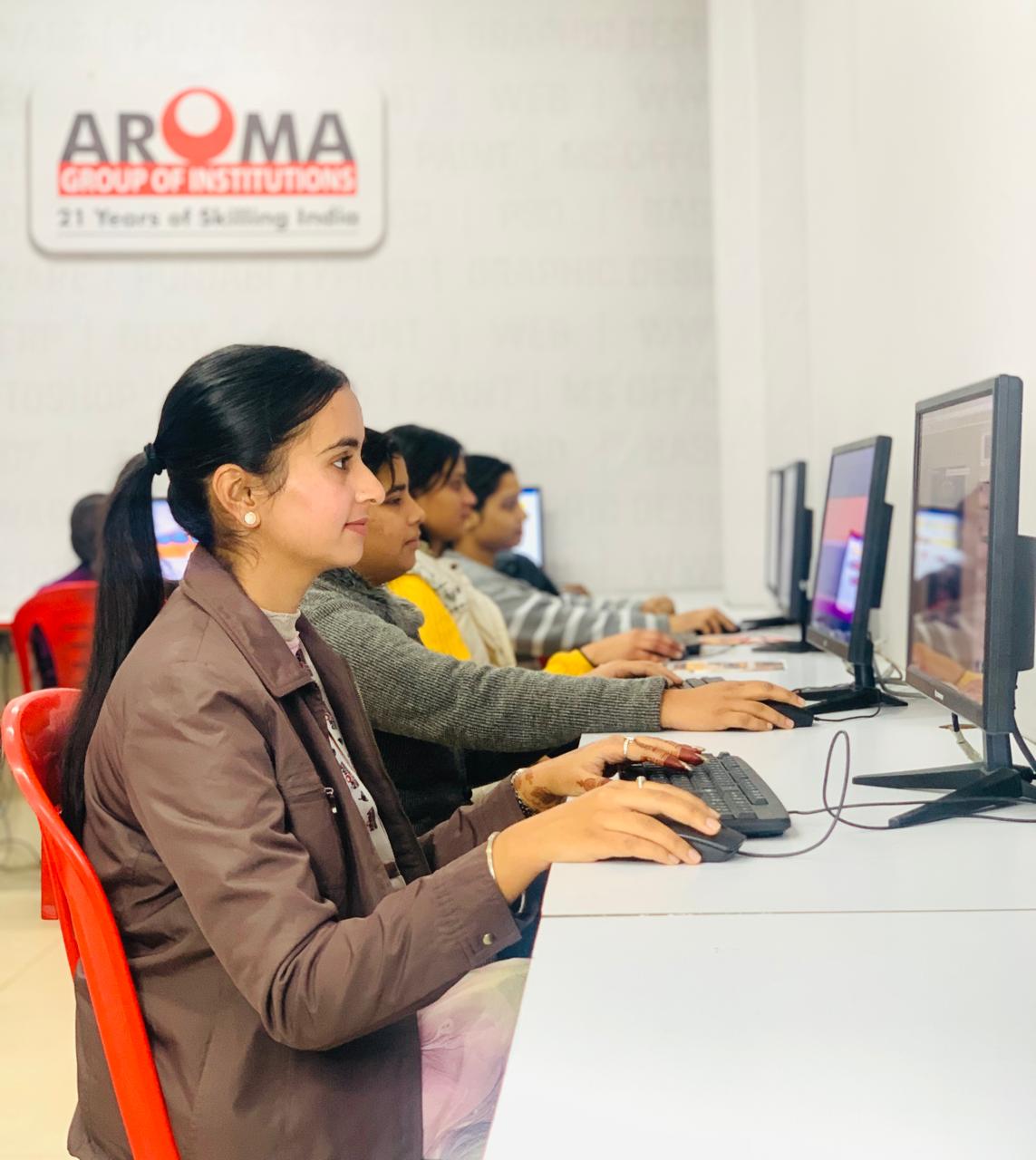 Start Your Tech Career with AI Course in Hoshiarpur
